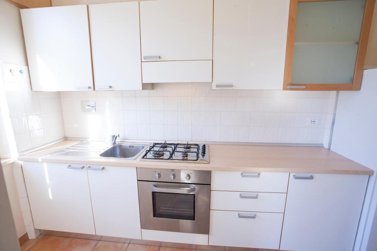 Appartamento In Via Del Mare A Procchio 프로키오 외부 사진